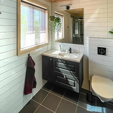 Awesome In With Jacuzzi Holiday home *